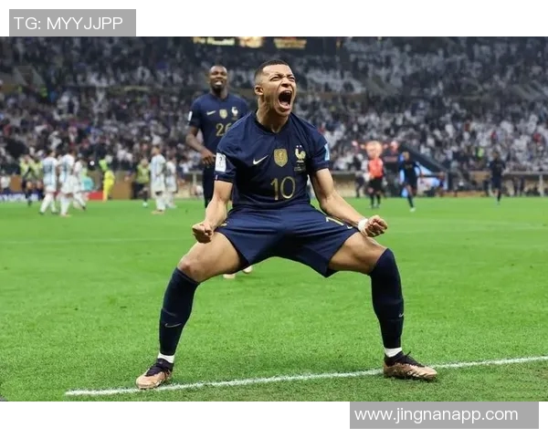 姆巴佩被誉为世界顶级球员之一什琴斯尼对其实力表示高度认可 姆巴佩被誉为世界顶级球员之一什琴斯尼对其实力表示高度认可